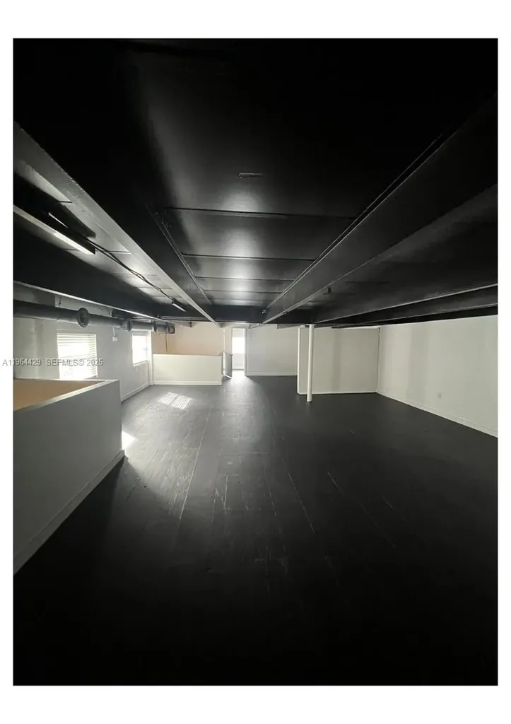 1155 SW 6th Street Miami FL 33130