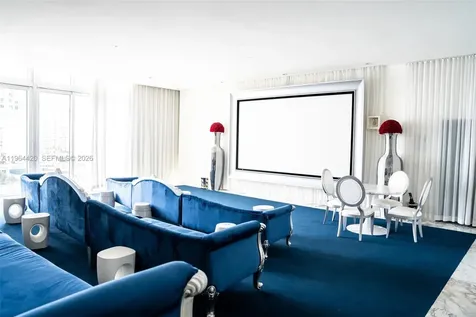 465 Brickell Avenue Miami FL 33131