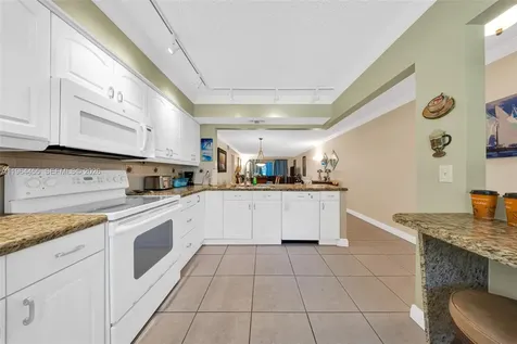 4040 Crystal Lake Drive Deerfield Beach FL 33064