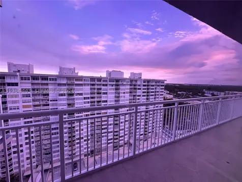 18051 Biscayne Boulevard Aventura FL 33160