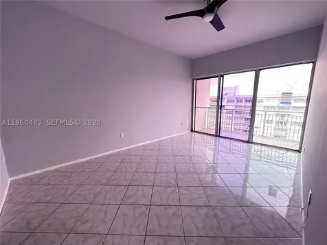 18051 Biscayne Boulevard Aventura FL 33160