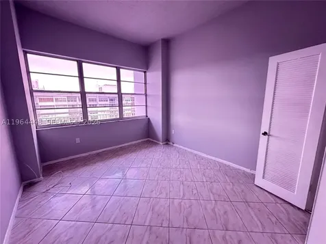 18051 Biscayne Boulevard Aventura FL 33160