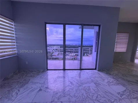 18051 Biscayne Boulevard Aventura FL 33160