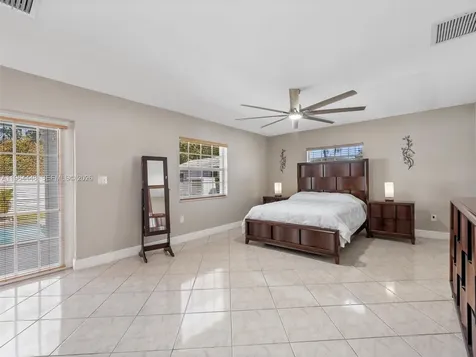 16321 SW 102nd Place Miami FL 33157