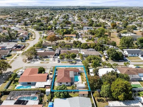 16321 SW 102nd Place Miami FL 33157