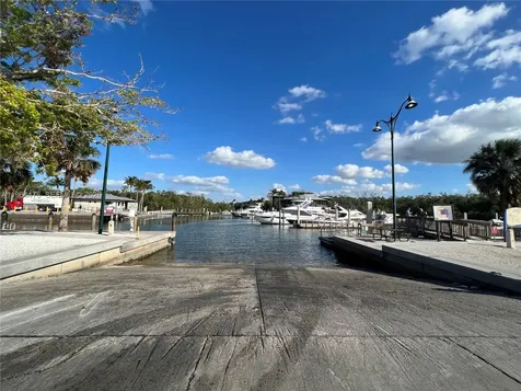3050 Pine Tree Drive Naples FL 34112