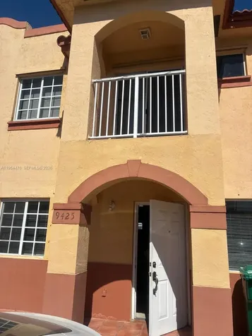 9425 NW 114th Lane Hialeah Gardens FL 33018