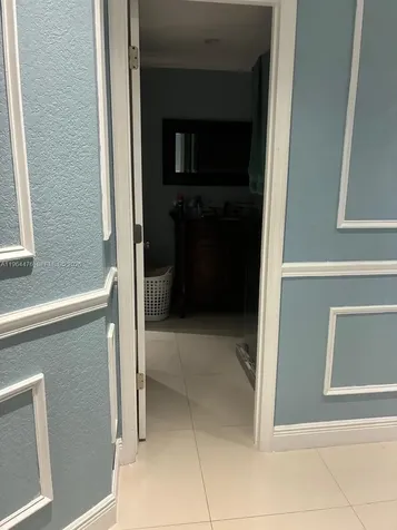9425 NW 114th Lane Hialeah Gardens FL 33018