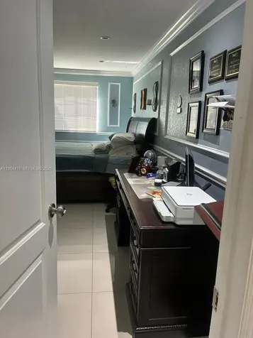 9425 NW 114th Lane Hialeah Gardens FL 33018