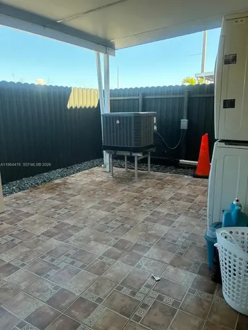 9425 NW 114th Lane Hialeah Gardens FL 33018