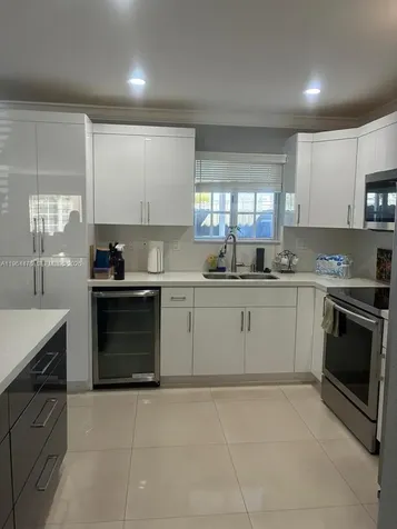 9425 NW 114th Lane Hialeah Gardens FL 33018