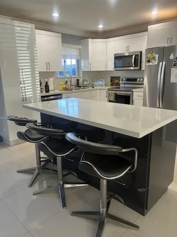 9425 NW 114th Lane Hialeah Gardens FL 33018