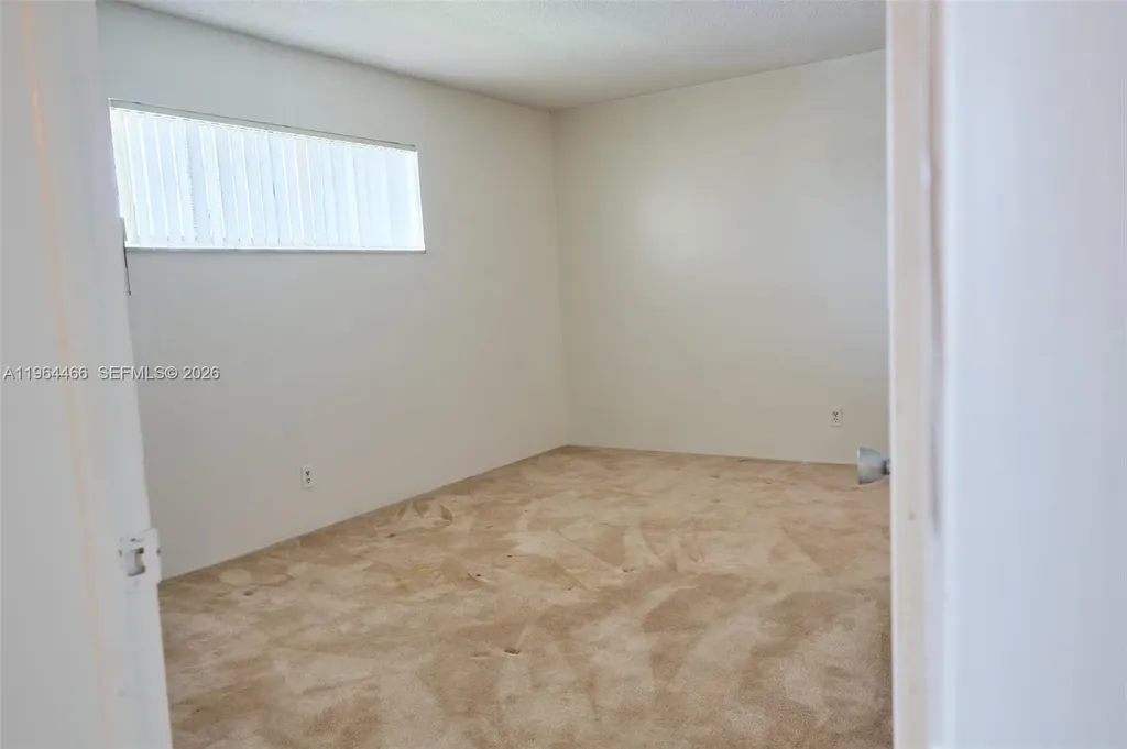 2724 S Garden Drive S Lake Worth FL 33461