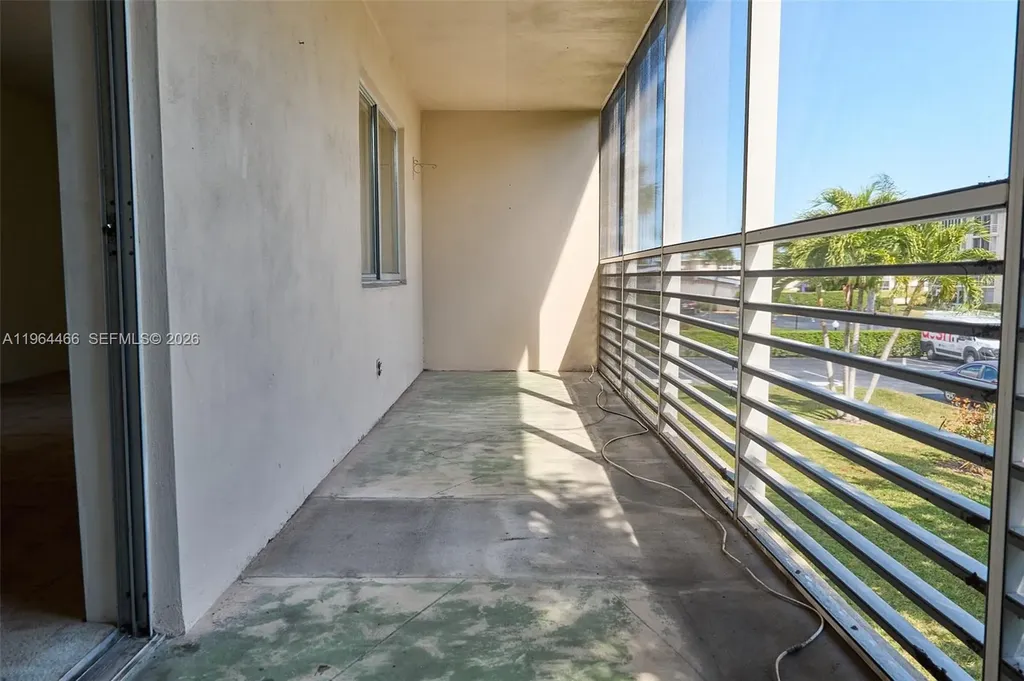 2724 S Garden Drive S Lake Worth FL 33461