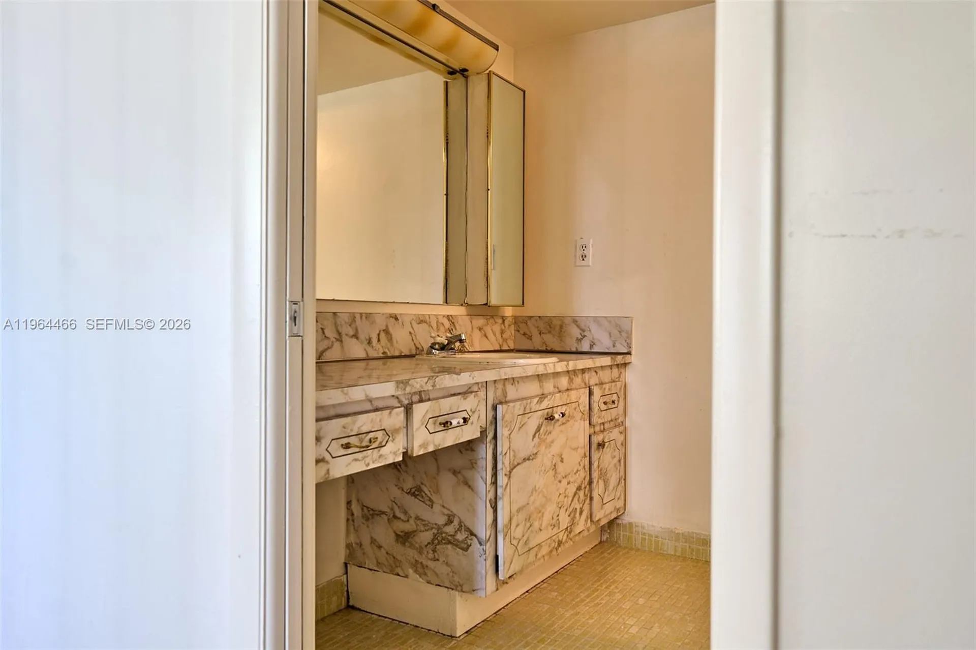 2724 S Garden Drive S Lake Worth FL 33461