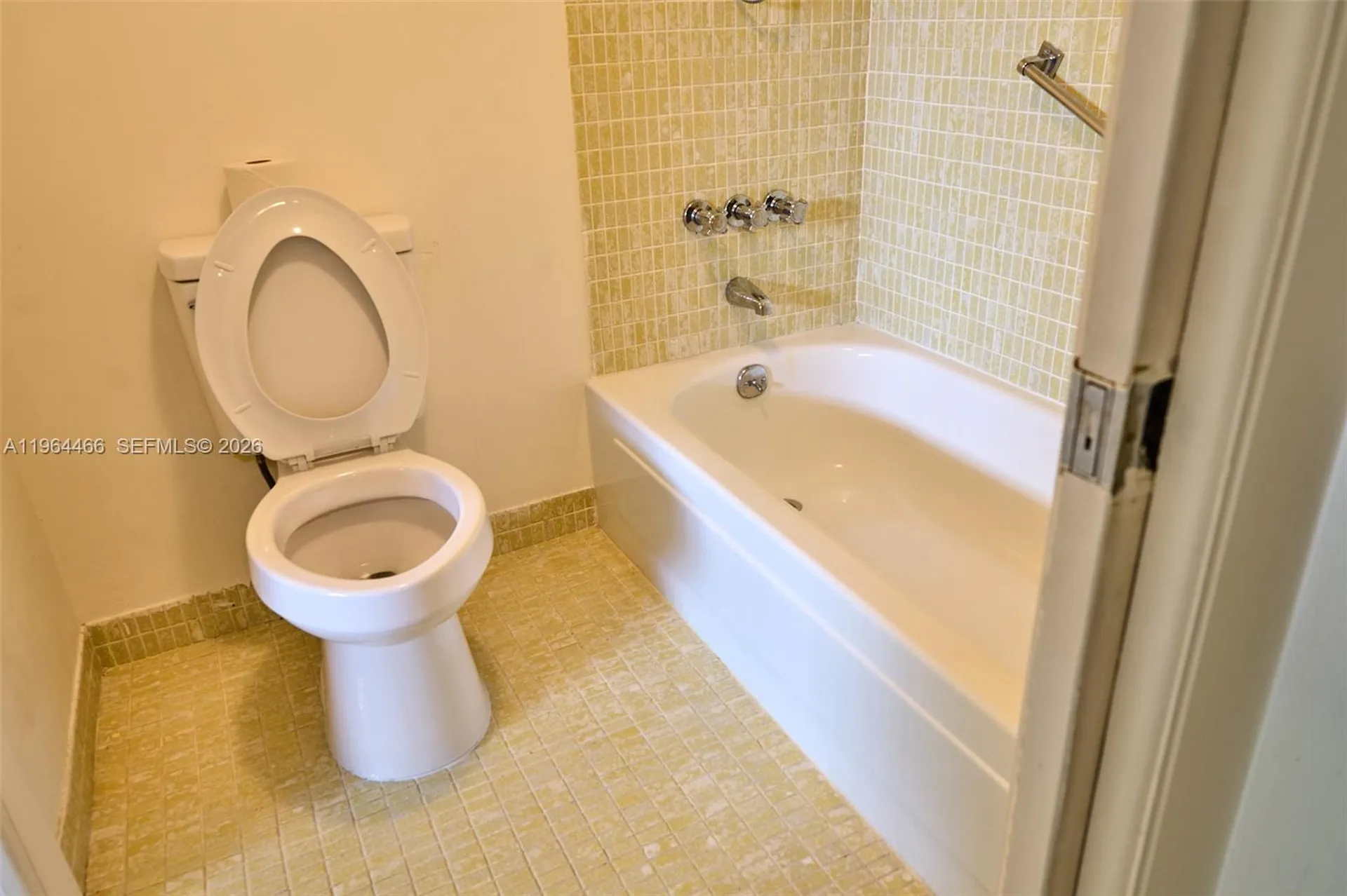 2724 S Garden Drive S Lake Worth FL 33461