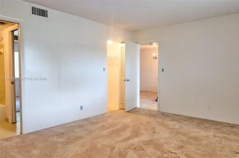 2724 S Garden Drive S Lake Worth FL 33461