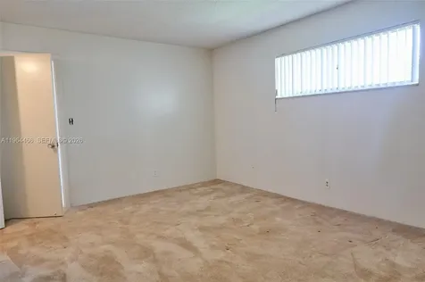 2724 S Garden Drive S Lake Worth FL 33461