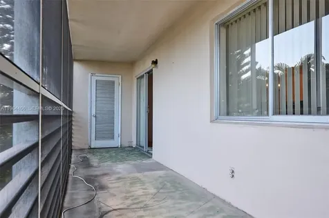 2724 S Garden Drive S Lake Worth FL 33461