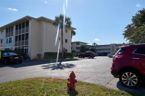 2724 S Garden Drive S Lake Worth FL 33461