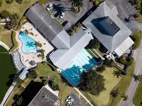 2724 S Garden Drive S Lake Worth FL 33461
