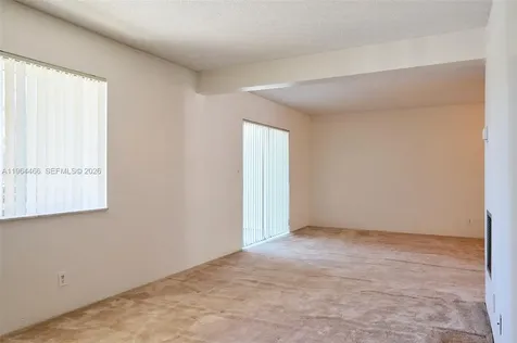 2724 S Garden Drive S Lake Worth FL 33461