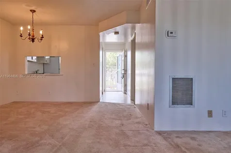 2724 S Garden Drive S Lake Worth FL 33461