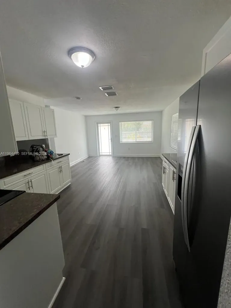 2561 NW 18th Court Fort Lauderdale FL 33311