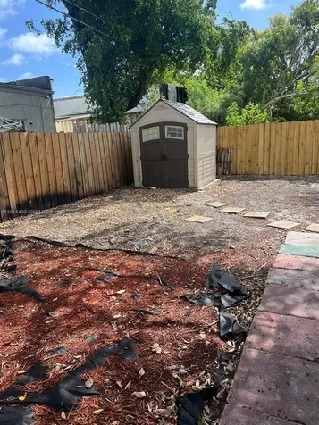 2561 NW 18th Court Fort Lauderdale FL 33311