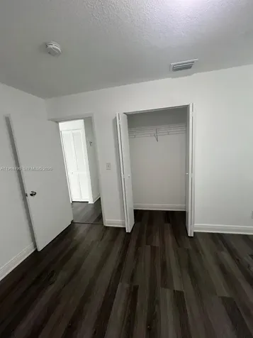 2561 NW 18th Court Fort Lauderdale FL 33311