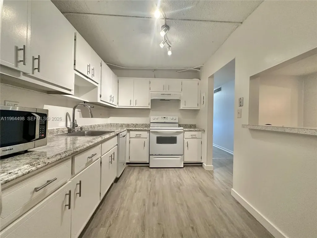 1470 NE 125th Terrace North Miami FL 33161