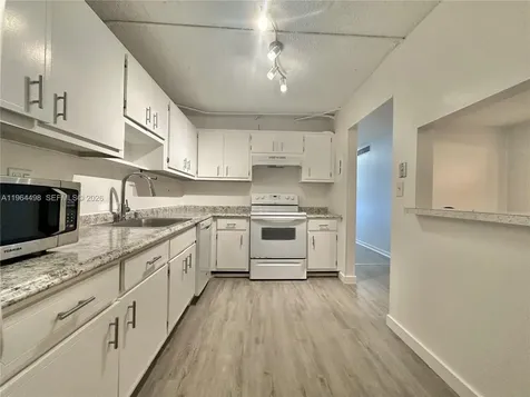 1470 NE 125th Terrace North Miami FL 33161