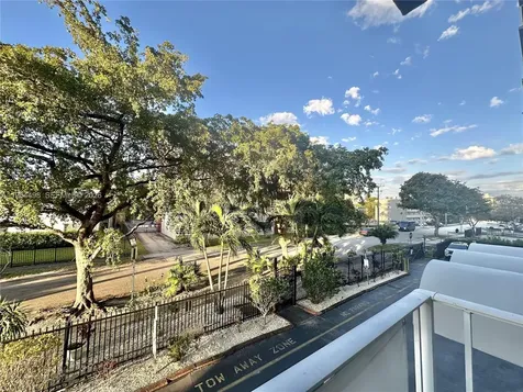 1470 NE 125th Terrace North Miami FL 33161