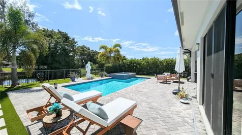 2879 Gin Berry Way West Palm Beach FL 33401