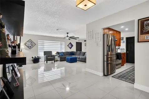 9401 NW 81st Court Tamarac FL 33321