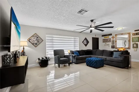 9401 NW 81st Court Tamarac FL 33321