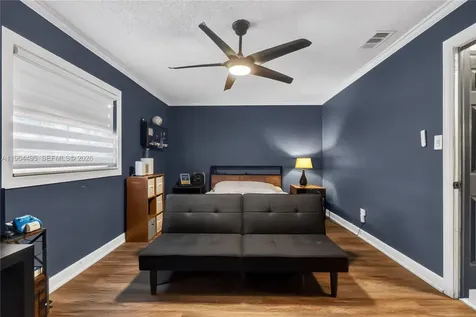 9401 NW 81st Court Tamarac FL 33321