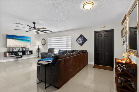 9401 NW 81st Court Tamarac FL 33321