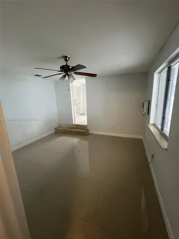 6823 SW 25th Street Miami FL 33155
