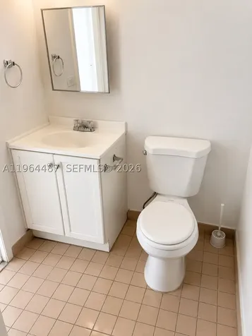 4721 NW 7th Street Miami FL 33126