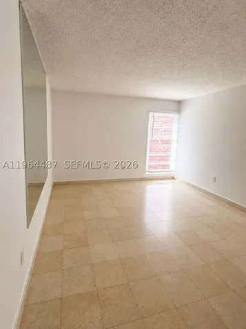 4721 NW 7th Street Miami FL 33126