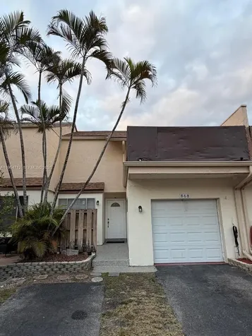 868 NW 81st Way Plantation FL 33324