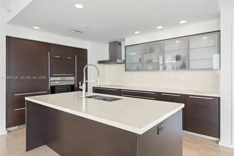 1470 16th Street Miami Beach FL 33139