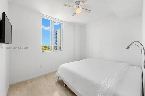 1470 16th Street Miami Beach FL 33139