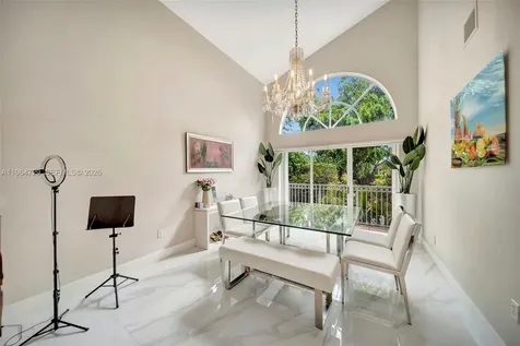 10880 NW 58th Terrace Doral FL 33178