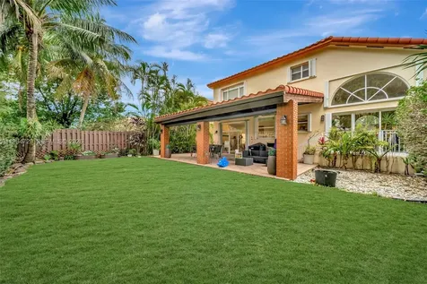 10880 NW 58th Terrace Doral FL 33178