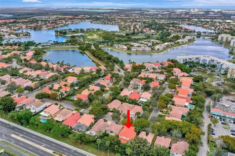 10880 NW 58th Terrace Doral FL 33178