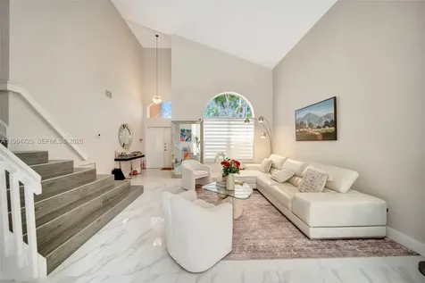 10880 NW 58th Terrace Doral FL 33178