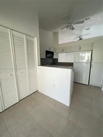 1210 San Remo Circle Homestead FL 33035