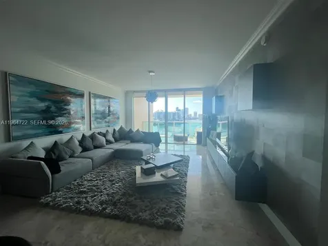 3330 NE 190th Street Aventura FL 33180